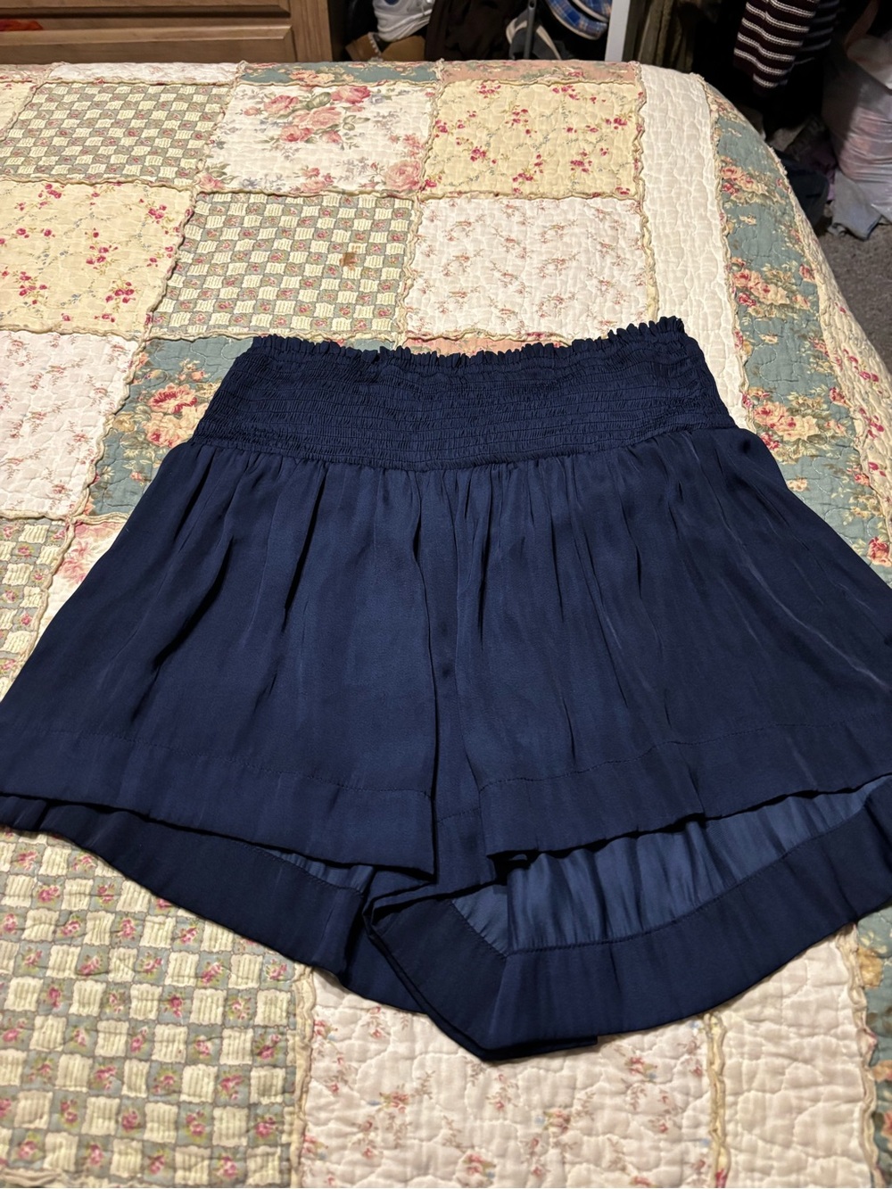 TCEC Navy Smocked-Waist Flow Skort Medium